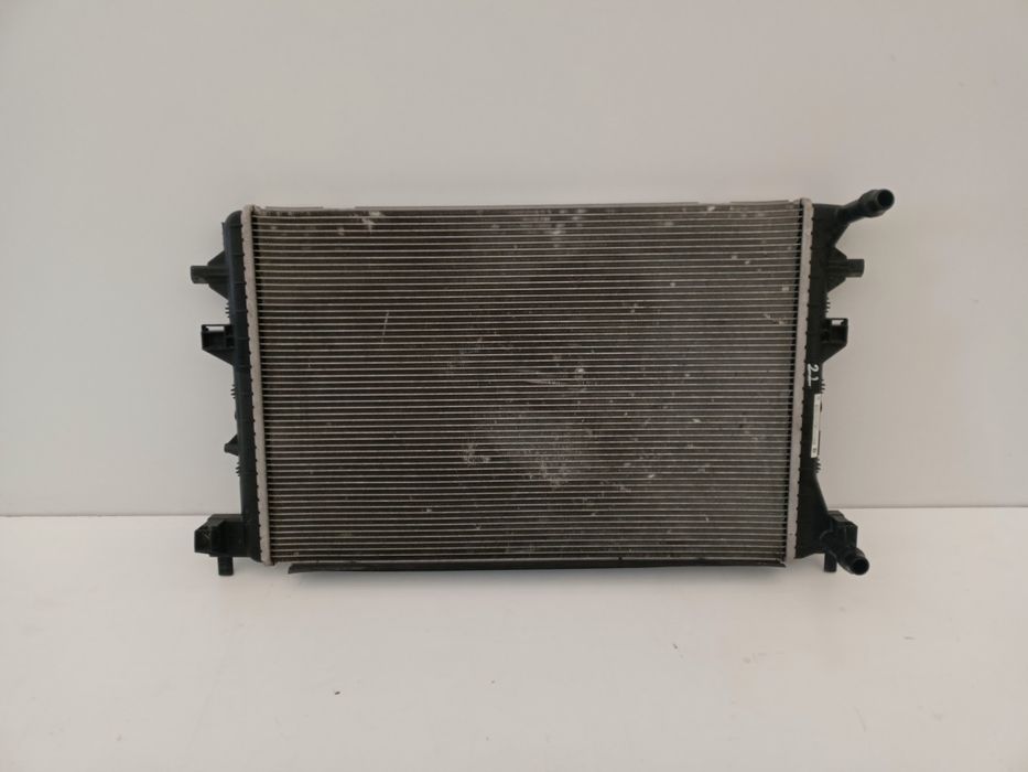 Chłodnica wody VW Golf arteon skoda Seat audi