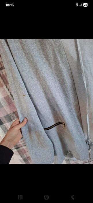 Bluza szara z kapturem