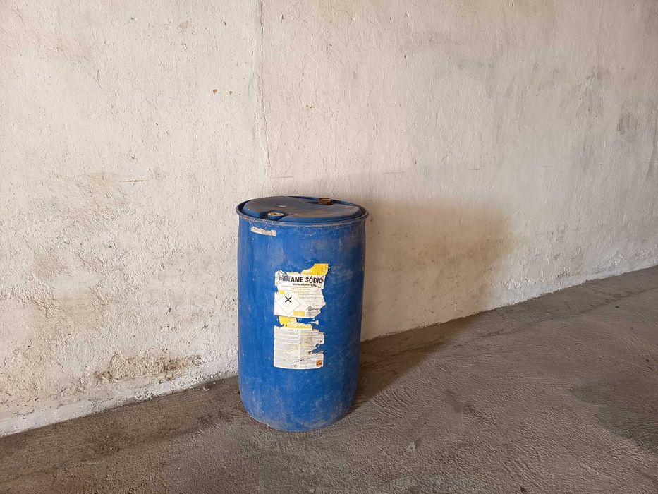 Dou bidão de 200litros de metame sodio da quimagro