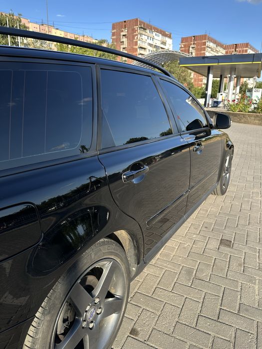 Volvo v50 1.6hdi 2010рік