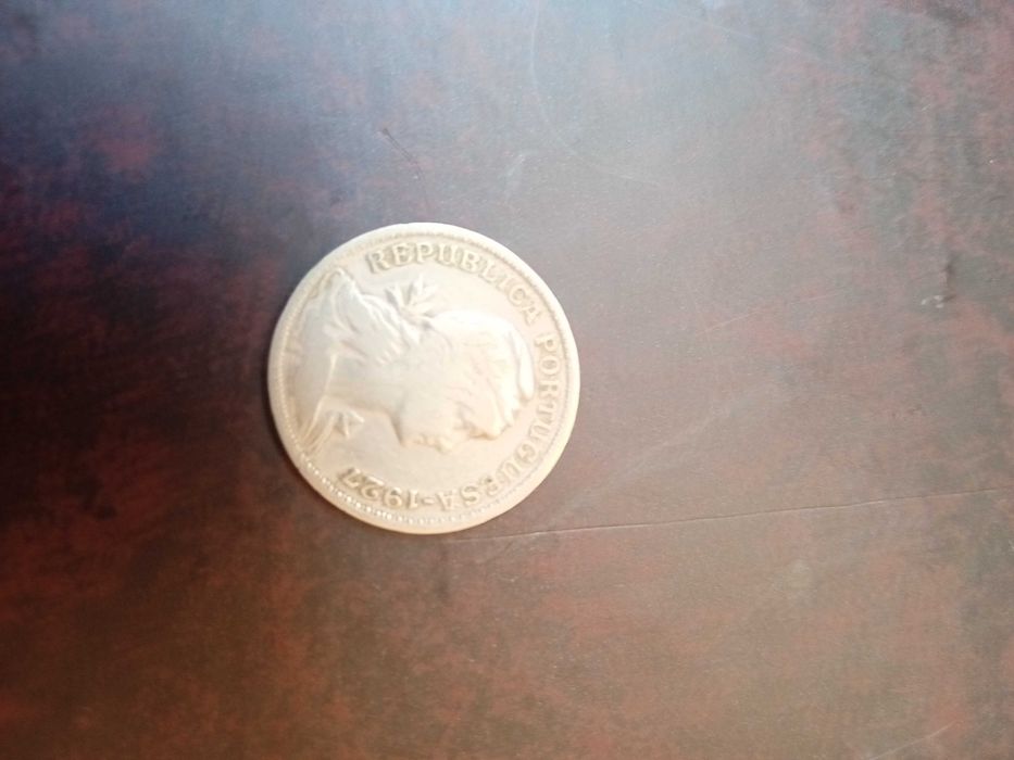 Portuguese Republic 50-cent Coin, 1927