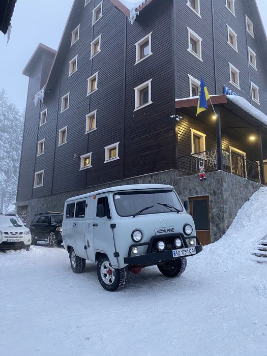 Трансфер на Драгобрат,джипінг,поїздки до озер Герешаска,Ворожеска