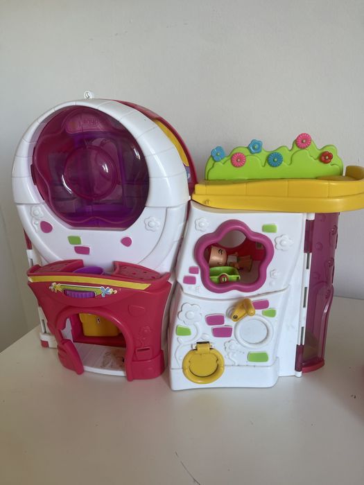 Casa e bonecow Pinypon