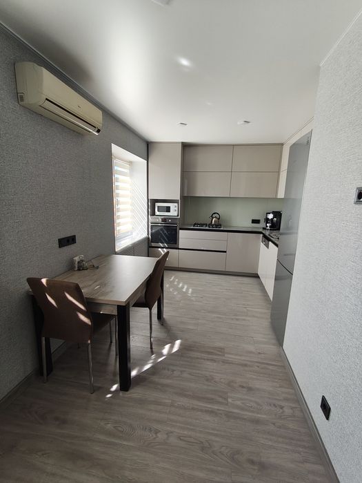 Продам шикарну  2х кім. Квартиру на Цитрусовій  з ремонтом 2024 року!