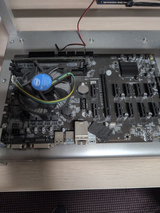 B250 btc 12p plyta głowna + procek i5 6600t + DDR4 8GB