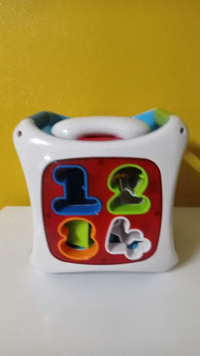 Conjunto de Brinquedos Didáticos e Eletrónicos