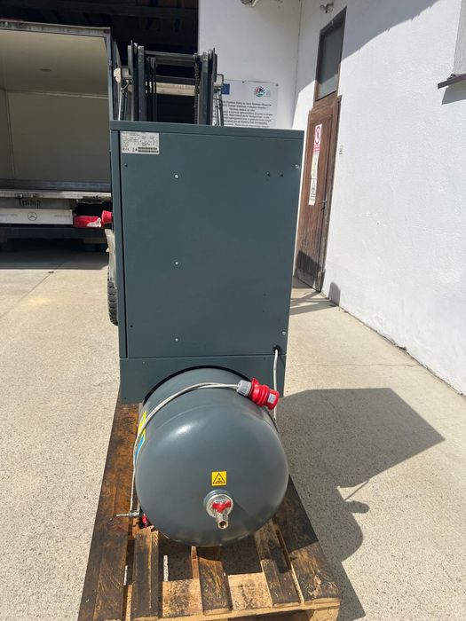 Sprężarka śrubowa atlas copco G2