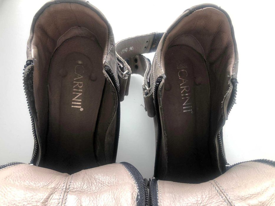 Buty damskie na koturnie Carinii B3586 skóra r 38