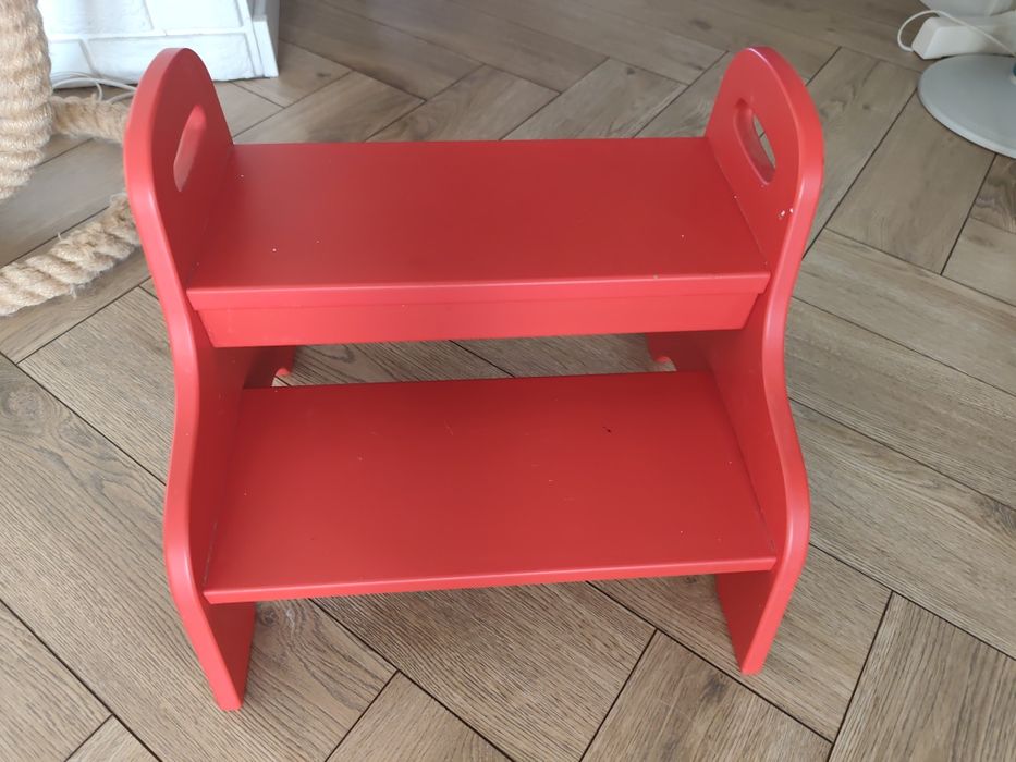 Schodek ikea drewniany