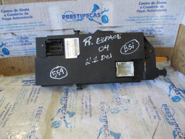 Caixa Fusiveis 8200414829 RENAULT ESPACE 2004 2.2DCI