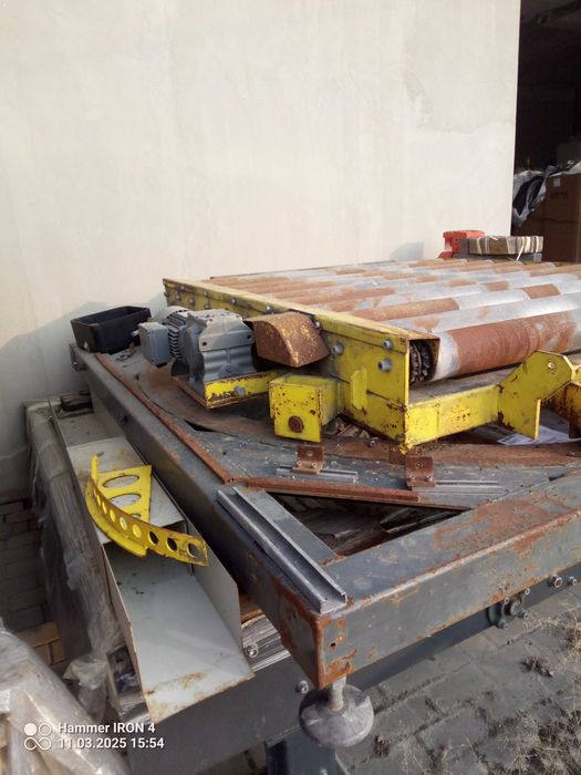 Konstrukcja Stół obrotowy do transportu palet