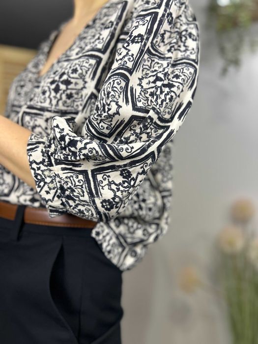 Beżowo-czarna damska bluzka Next – rozmiar 42