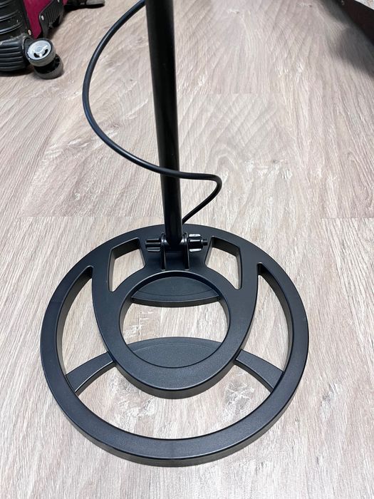 Продам металлоискатель новый