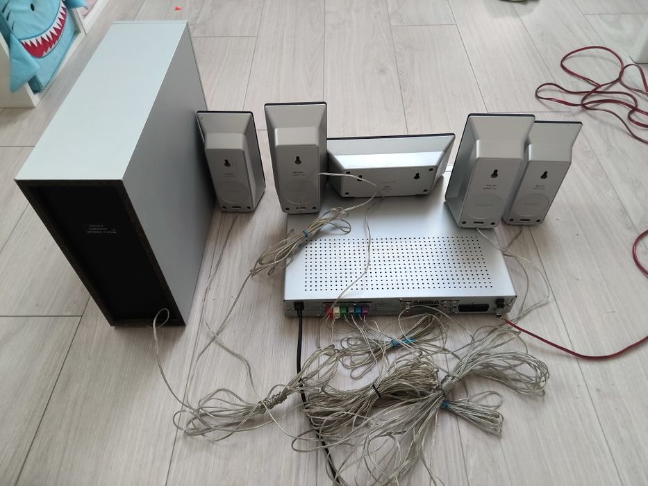 Домашній кінотеатр PHILIPS HTS3154 mp3 USB Radio AUX музичний центр