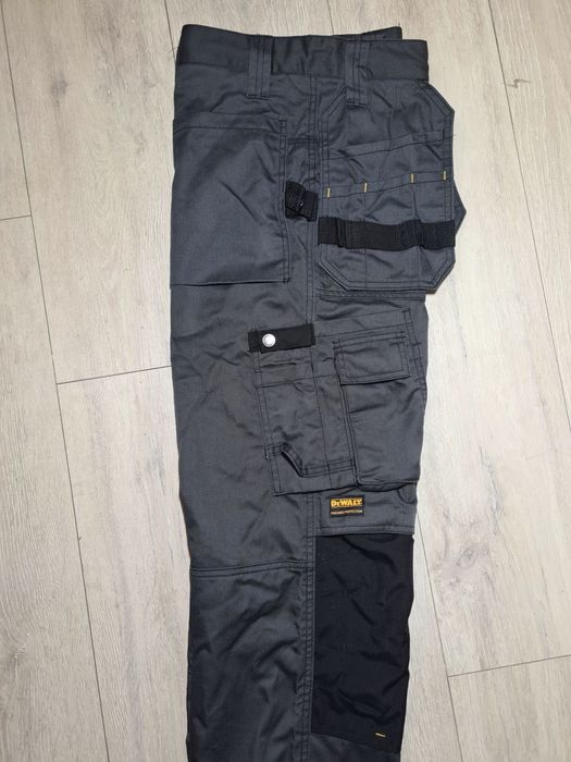 штани 48 спецодяг Dewalt