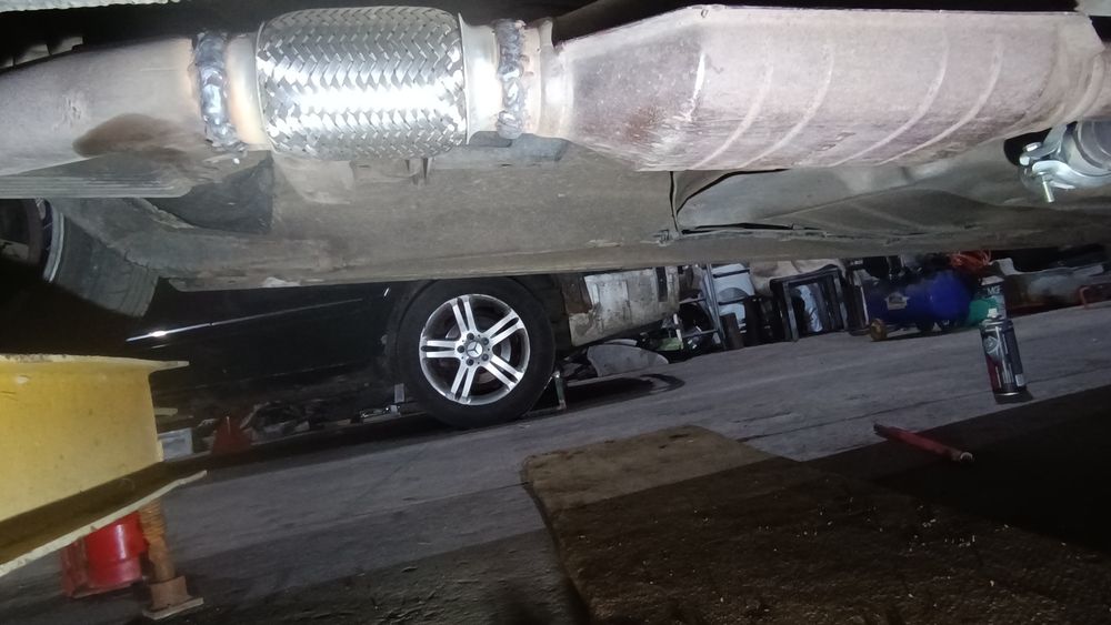 Сварка авто . Рихтовка на стапеле. Покраска.