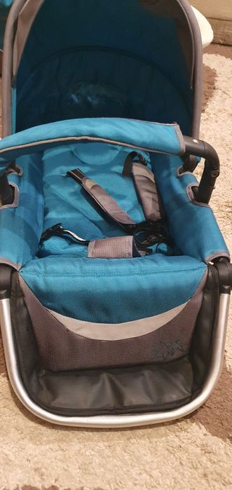 Дитяча коляска два в одному.