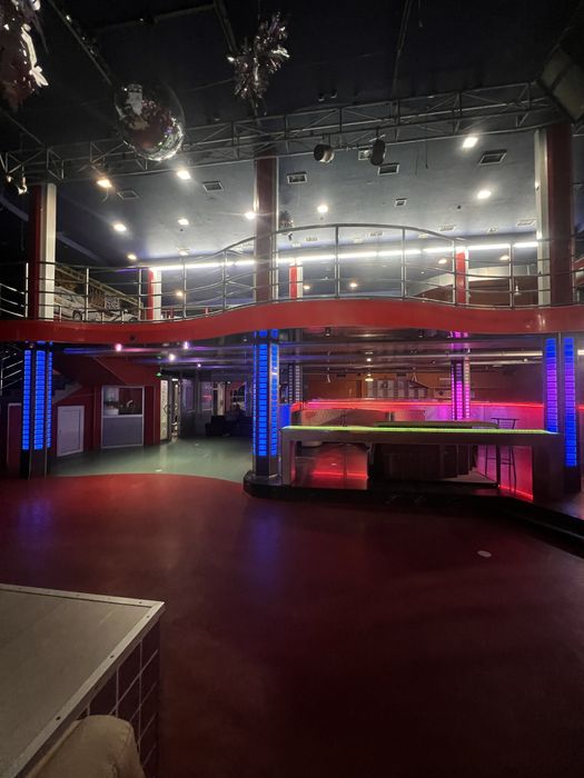 Окреме комерційне приміщення  1170 кв.м., під будь який бізнес.