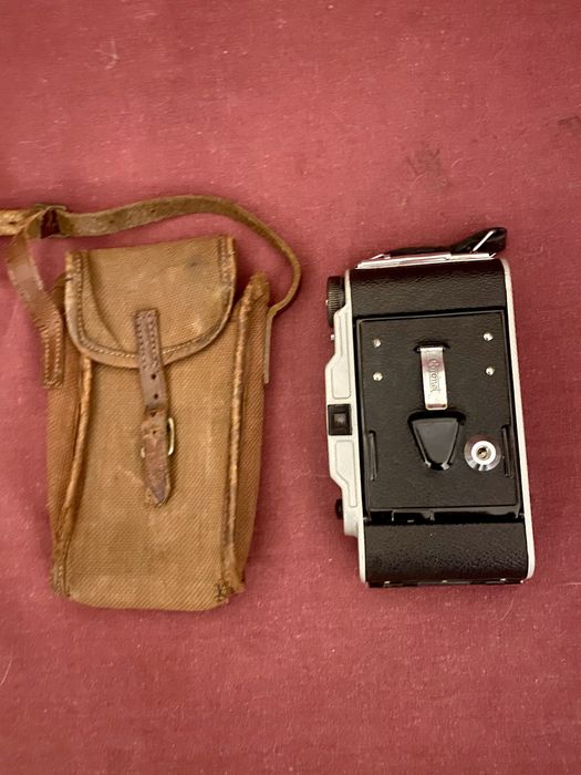 Camera Coronet Clipper