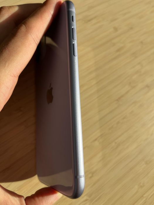 iPhone 11 - Lilas/Roxo