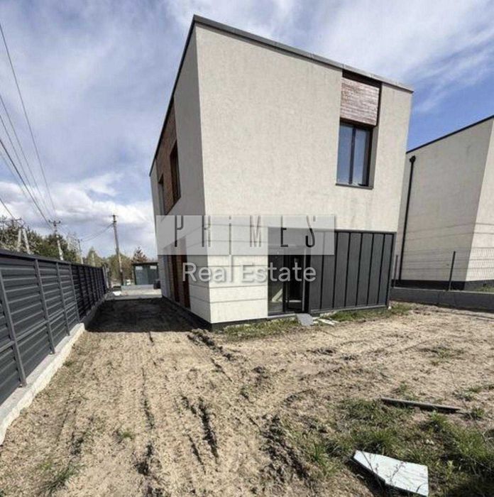 Продаж будинку з ремонтом та меблями, котеджне містечко, Віта-Поштова
