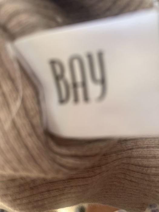 Sweter marki BAY