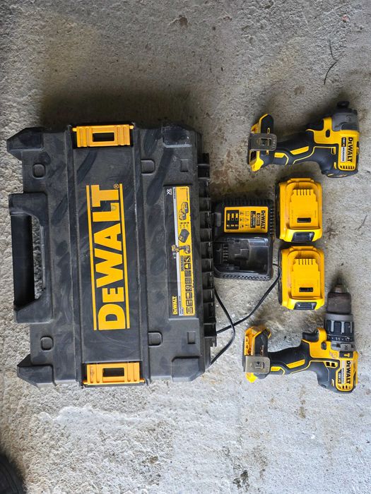 Zestaw DeWALT XR: Wkrętarka DCD796 + Zakrętarka DCF887 + 2x 4Ah + Ładowarka