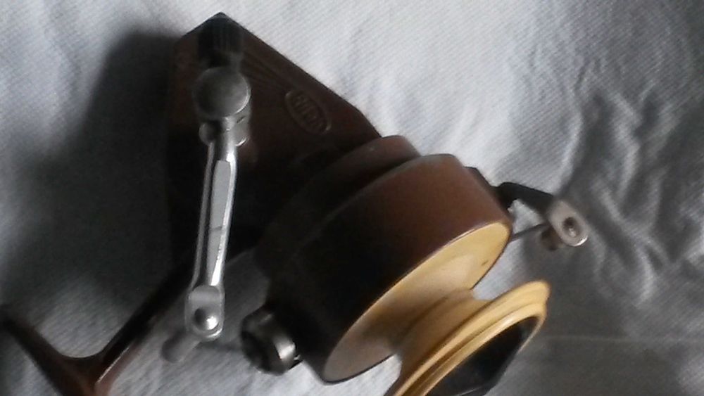 Zabytkowe kołowrotki REX