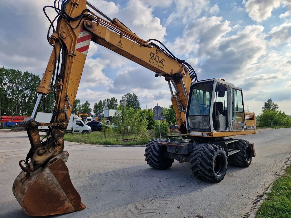 Liebherr 904  Sprawna maszyna