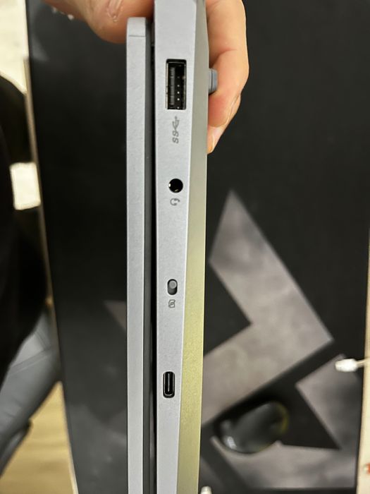 Portátil Gaming Lenovo i5 12450HX, 24GB RAM, RTX 6GB, 500GB