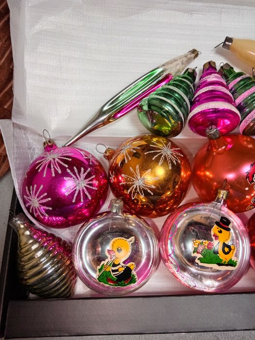 Набір радянських новорічних іграшок