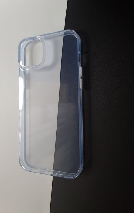 ETUI Tech21 do iPhone 14 Pro Plecki biodegradowalne cienkie odporne