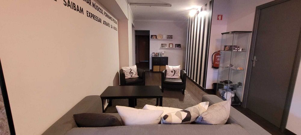 Established music acadamy tresspass