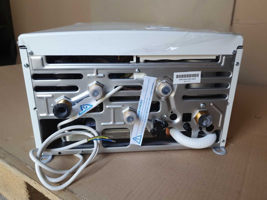 Газовый котел NOVA FLORIDA NIBIR CU 18 турбированный, двухконтурный