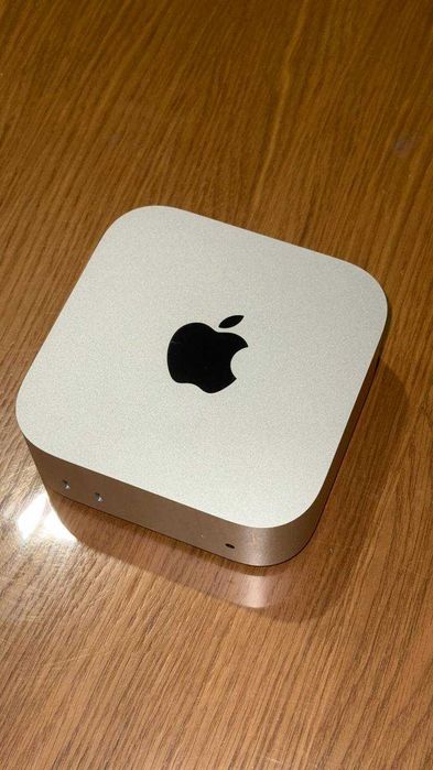 Mac mini M4 (16/256GB) — Стан нового / Ідеал / Повний комплект