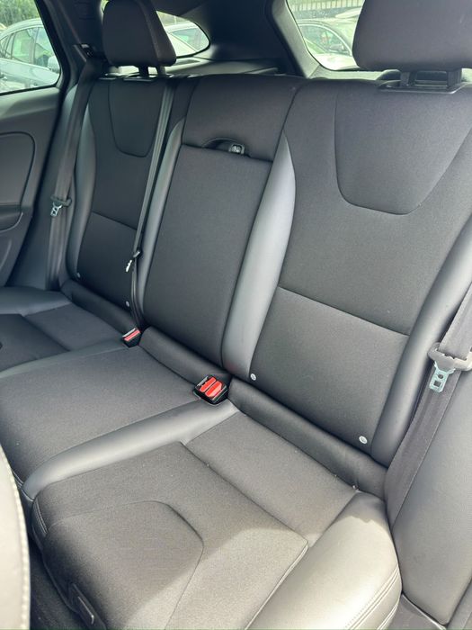 Volvo V60 Facelift D4 2.0 Diesel 181 к.с. Автомат Aisin