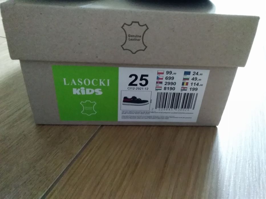 Półbuty lasocki nr 25
