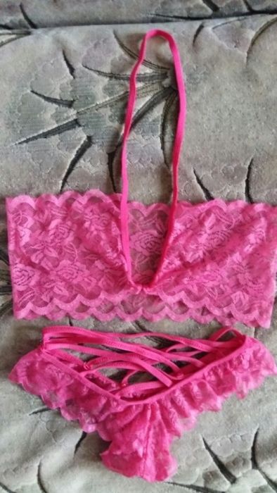Кружевное белье р.40 xs топ,трусики комплект черный розовый