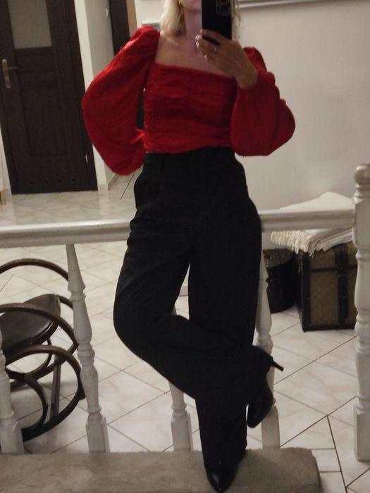 Top z bufiastymi rękawami Vero Moda rozmiar M
