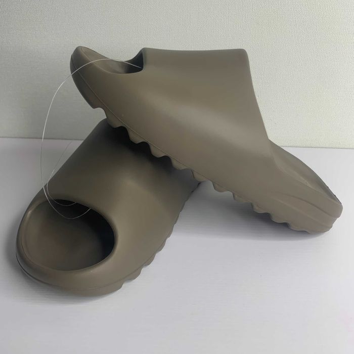 Шльопанці, тапочки чоловічі/жіночі піна Yeezy Slide 36-45 В'єтнам.