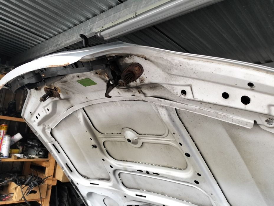 BMW E46 coupe cabrio maska titansilber