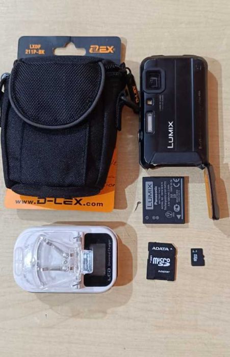 металева мильничка Panasonic Lumix 14mp CCD  +Повний Комплект