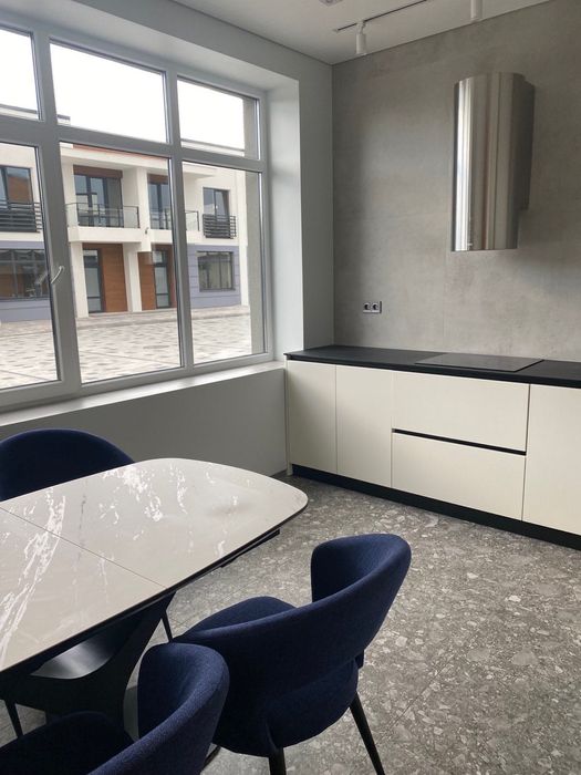 Продам таунхауз з повним ремонтом