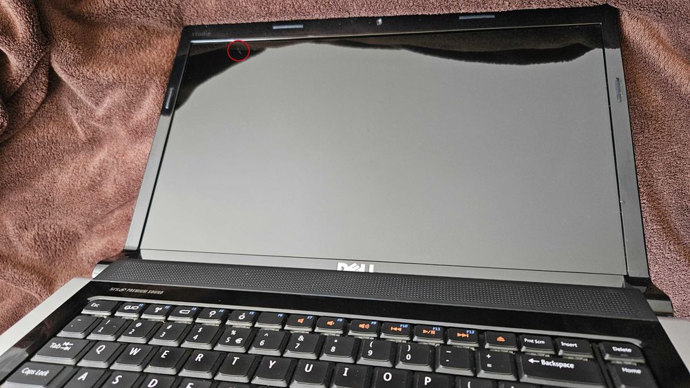 Laptop Dell Studio 1558 PP39L i3 3GB RAM 240GB SSD WIN10 Czerwony15,6"