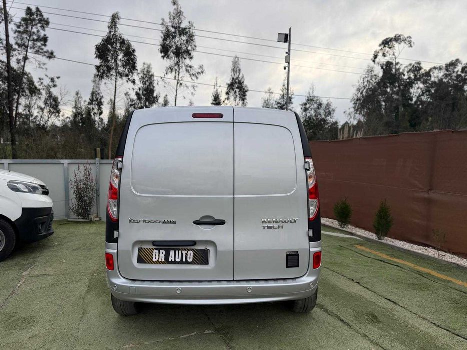 Renault Kangoo Maxi 5 lugares