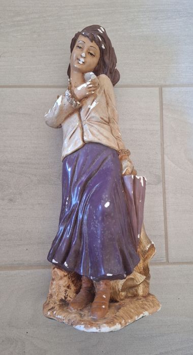 Estatueta Decorativa