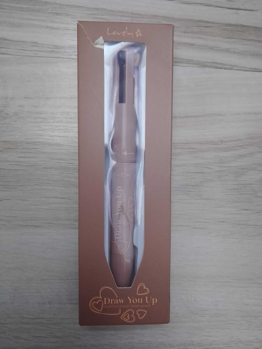 Wielofunkcyjna kredka do brwi -nowa