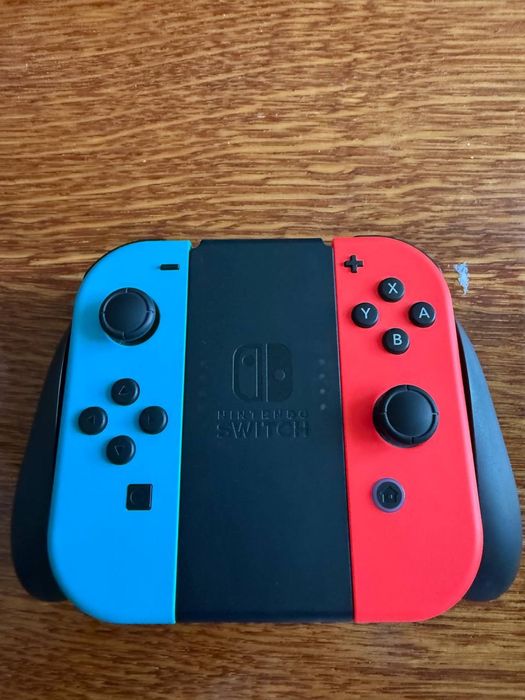 Nintendo switch  OLER 64гб як новий