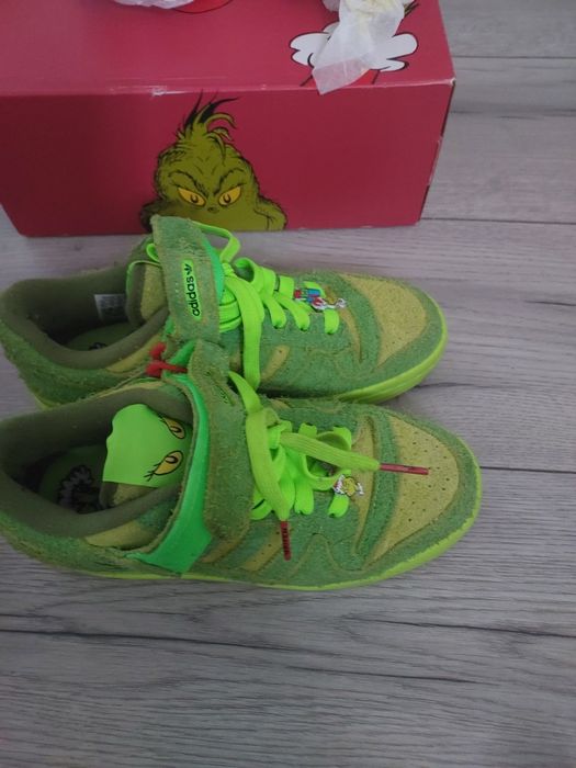 Adidas grinchee кроссовки