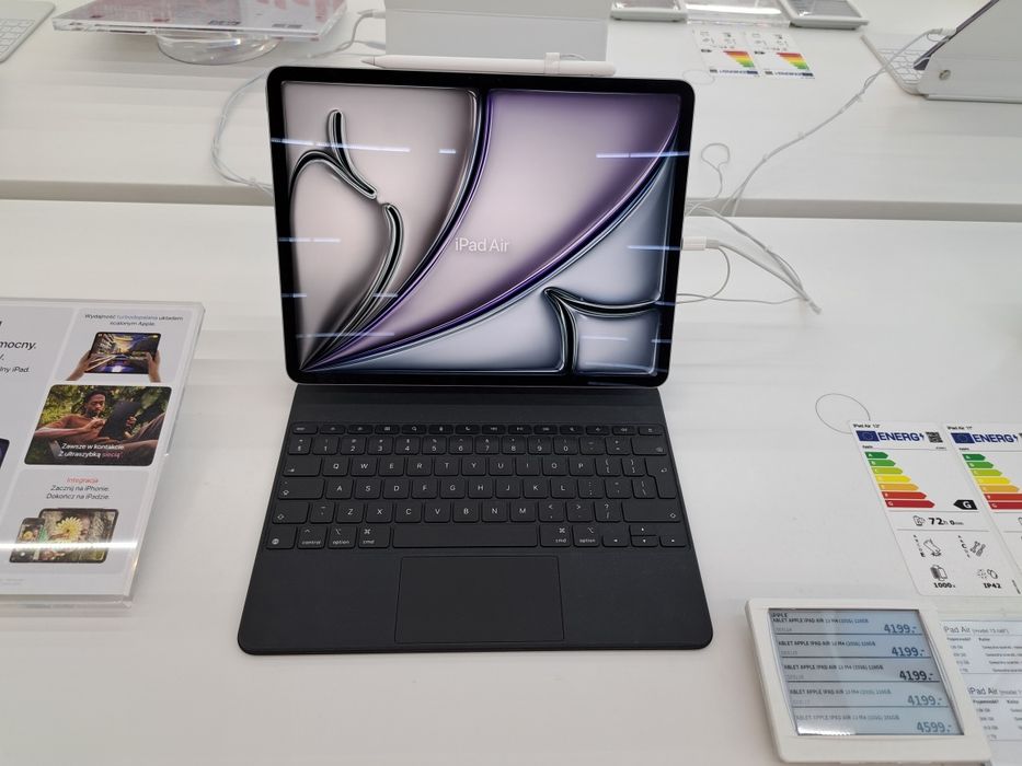 Klawiatura APPLE Magic Keyboard do iPada Pro 12.9 cala  MJQK3Z/A  Demo